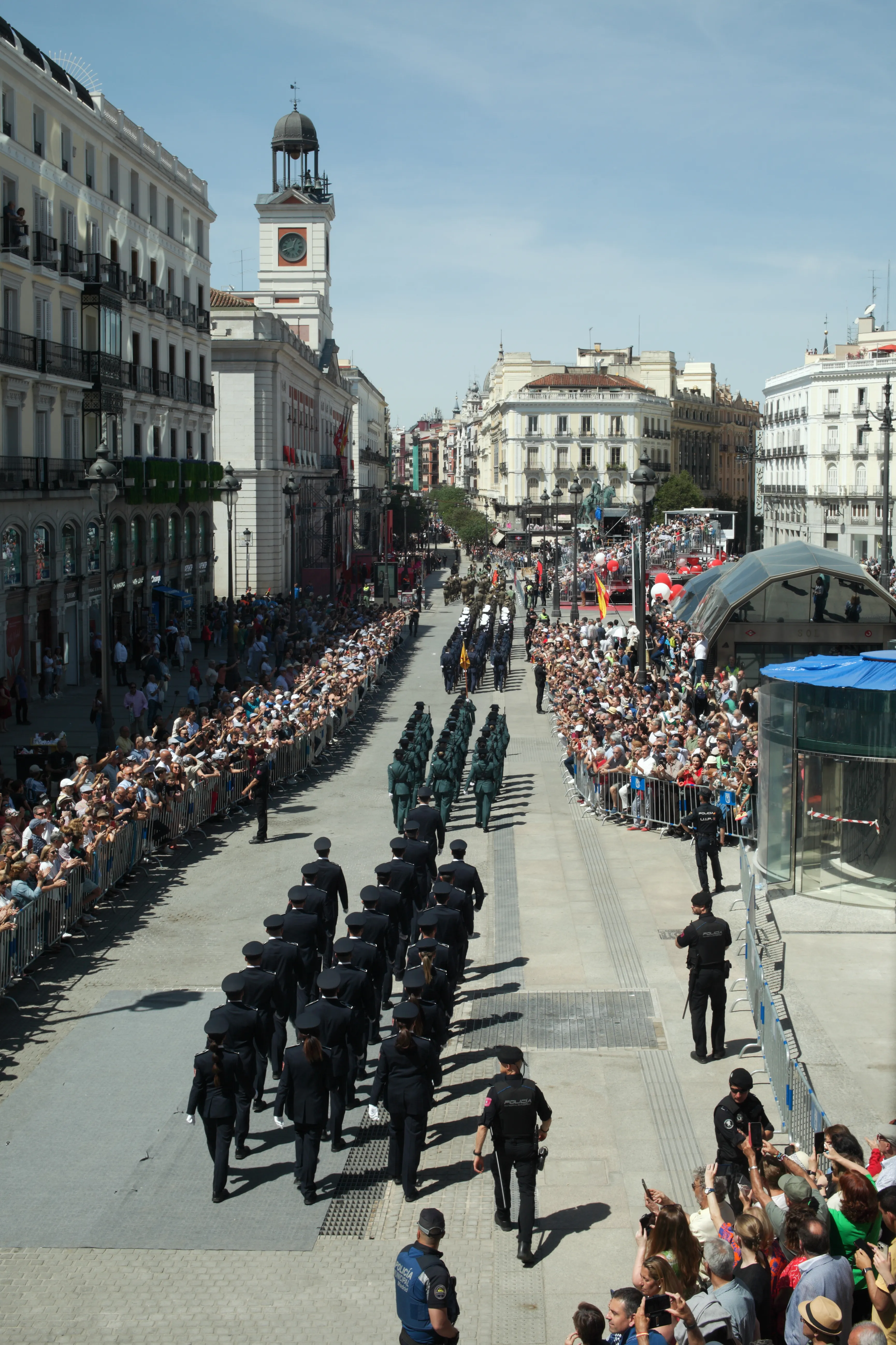 2. The Orange Festival: A Delicious Tribute to Local Agriculture