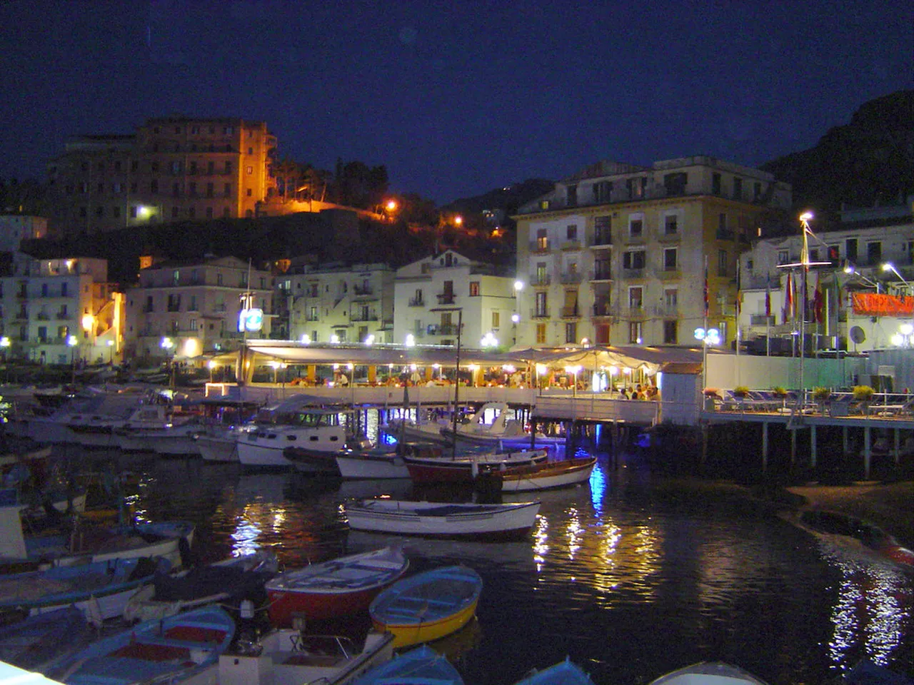 1. Discover the Top Bars for an Unforgettable Evening