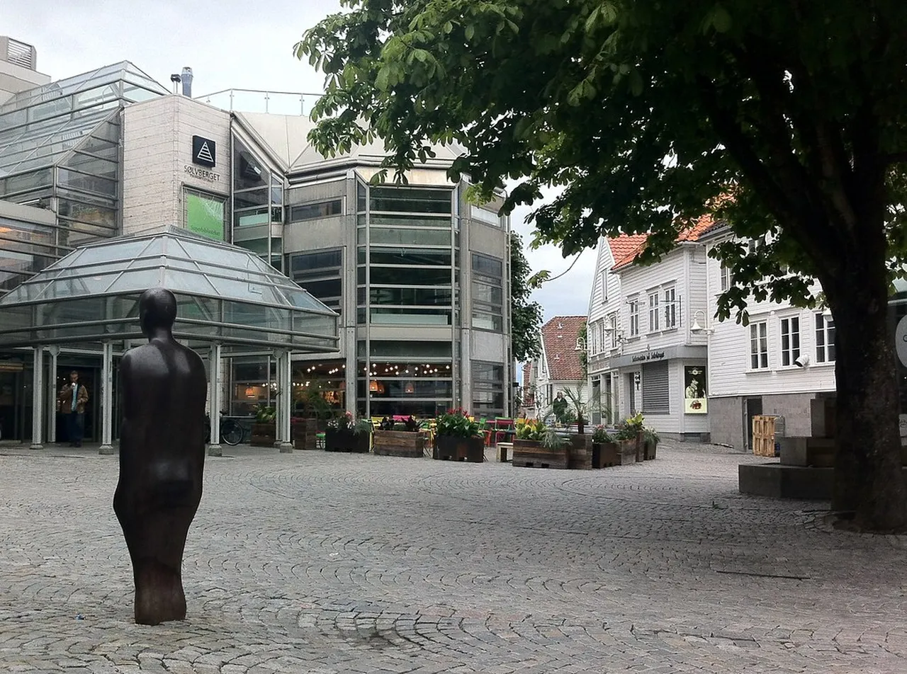 3. Experience the Vibrant Gladmat Food Festival in Stavanger