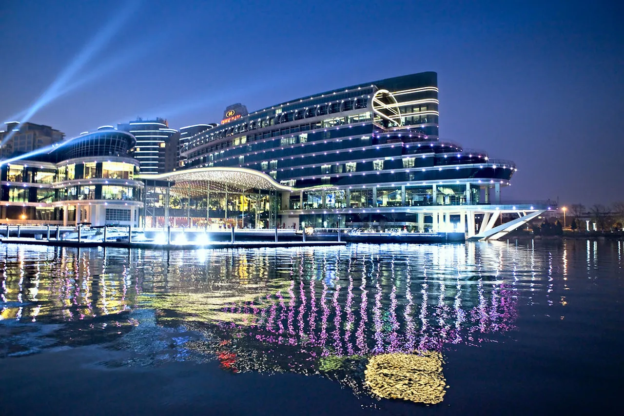 1. Strolling Through the Classical Gardens of Suzhou