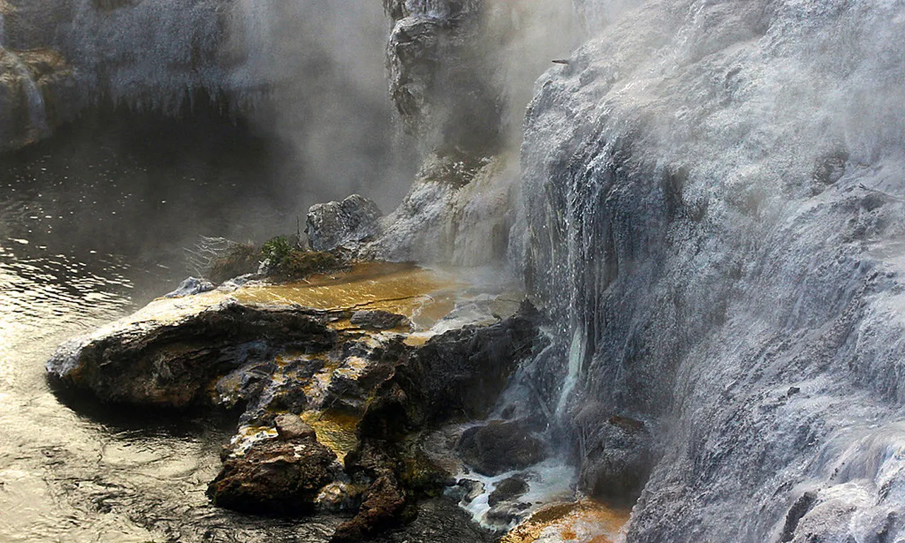 5. Water Sports on Lake Taupo: Adventure on the Water