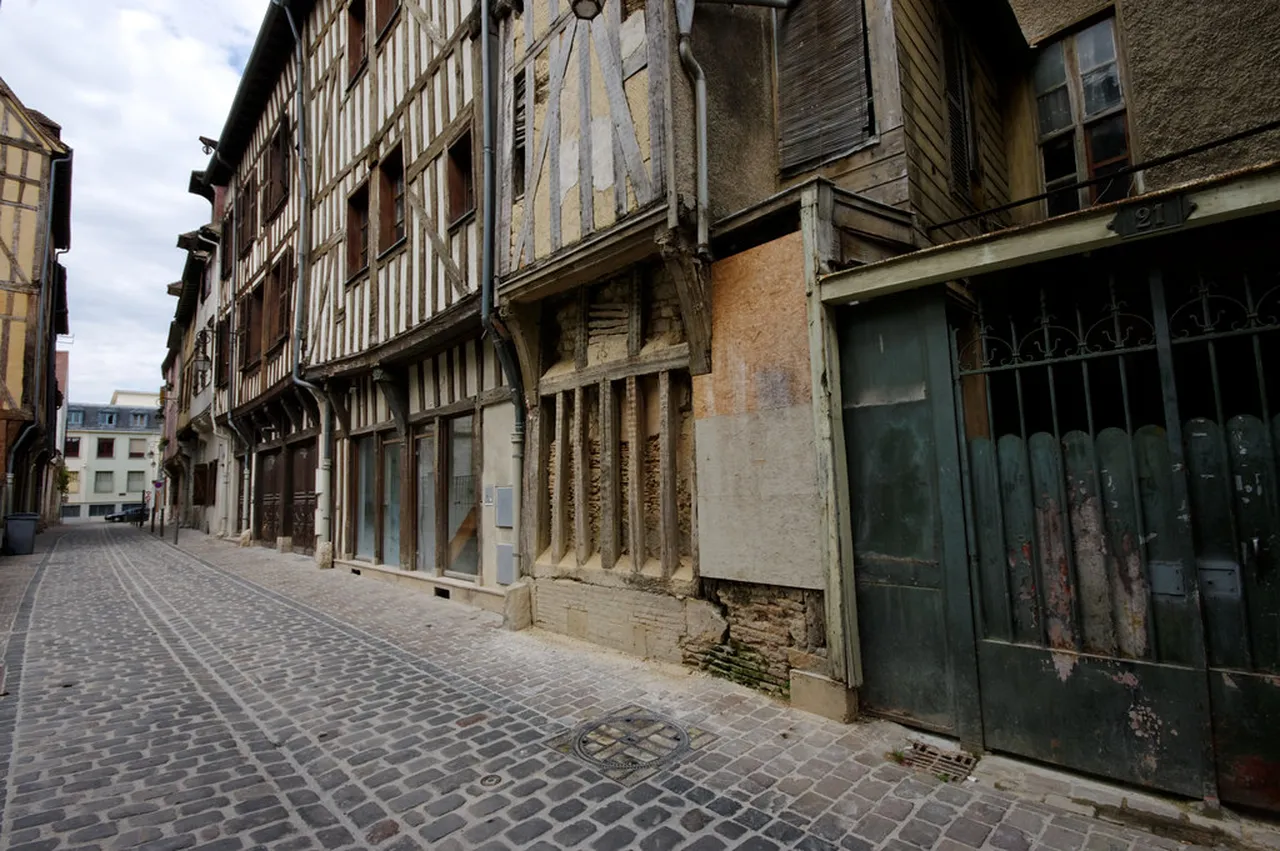 5. Annual Festivals That Celebrate Troyes Culture