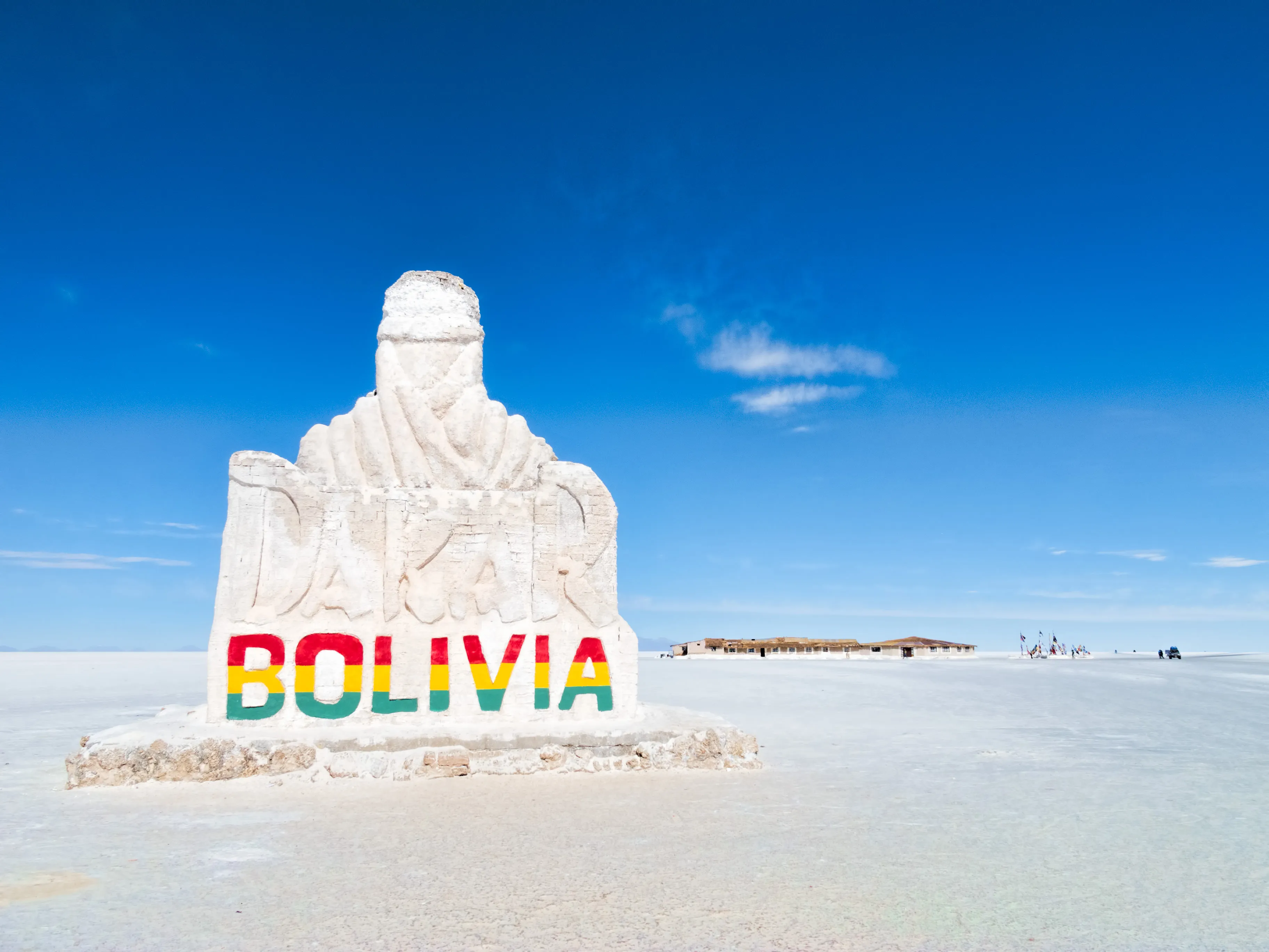 2. Carnaval de Uyuni: A Colorful Extravaganza