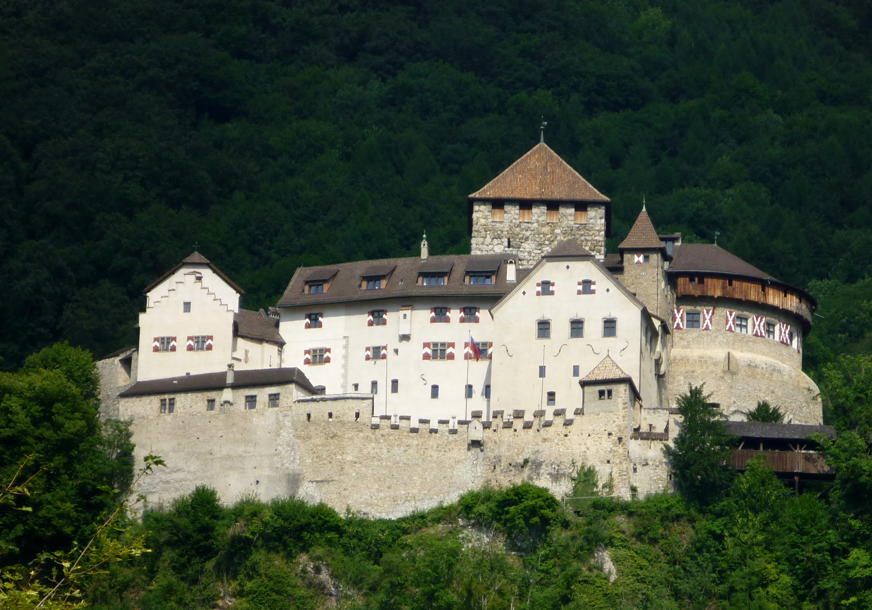 1. Exploring the Historic Vaduz Castle: A Symbol of Royalty