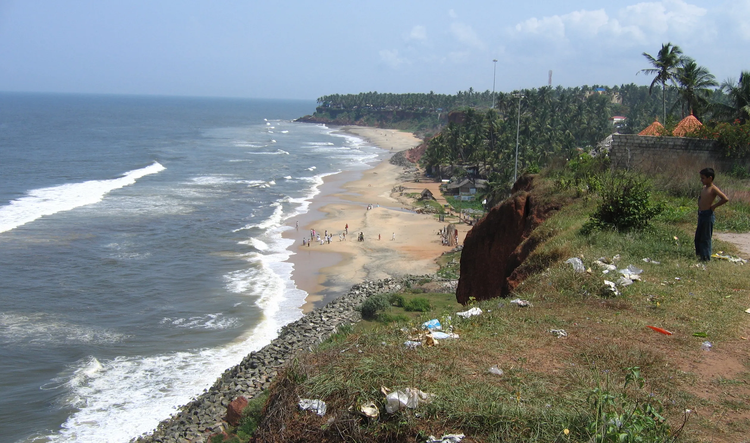 4. Witness the Thrilling Varkala Cliff Jumping Events