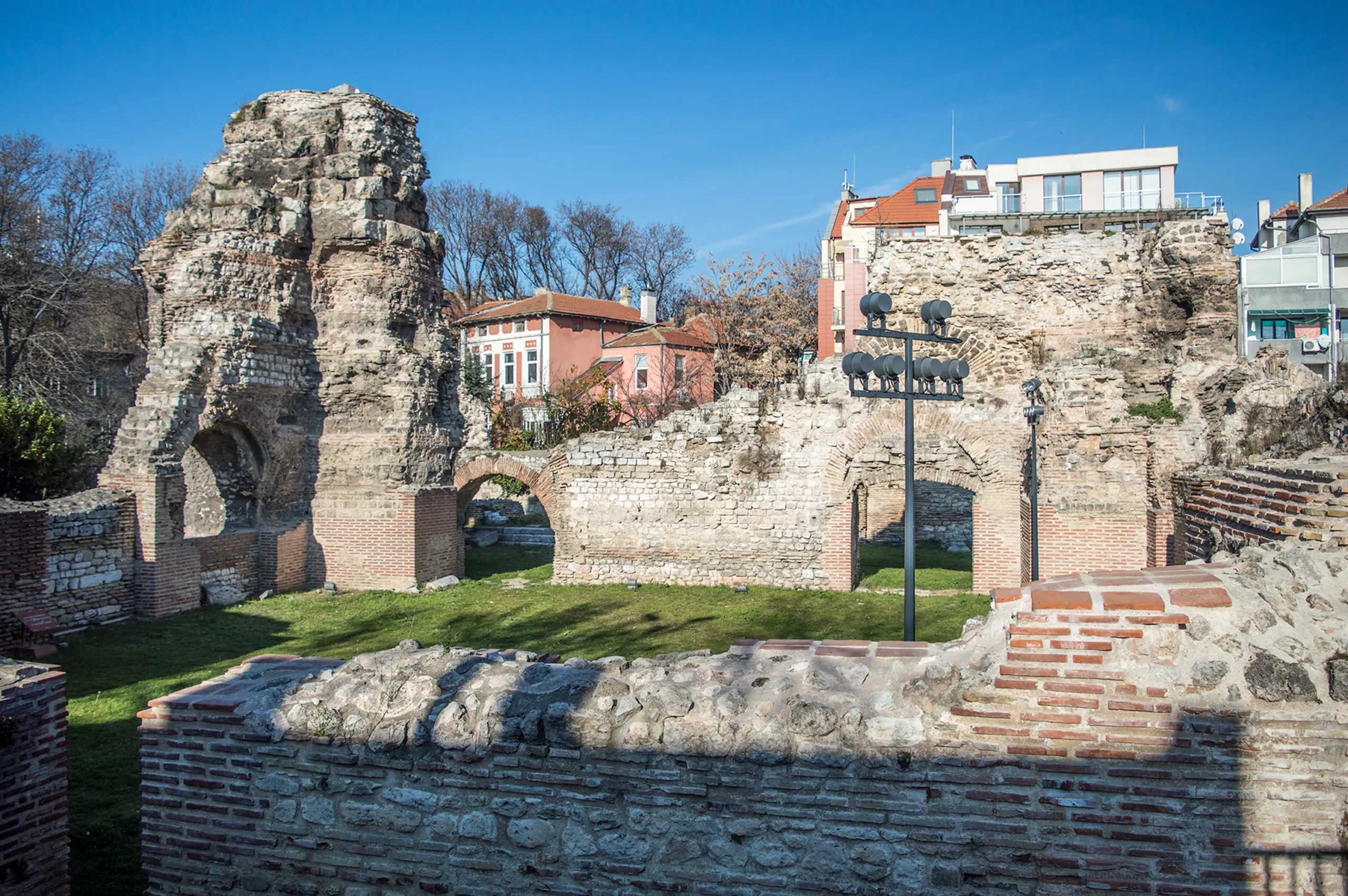 1. Explore the Roman Baths: Marvel at Ancient Architecture