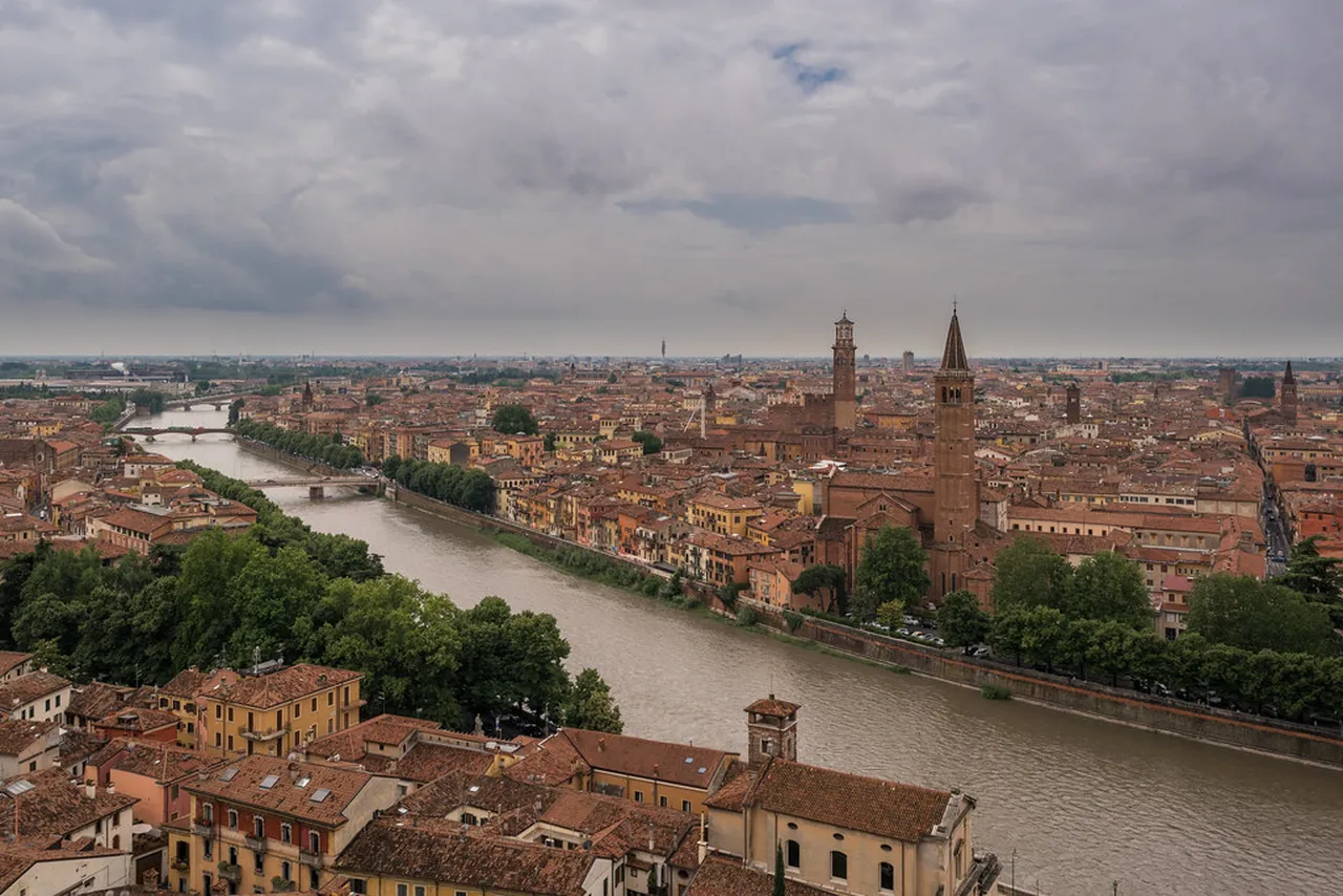 4. Participating in the Verona Opera Festival: A Musical Extravaganza