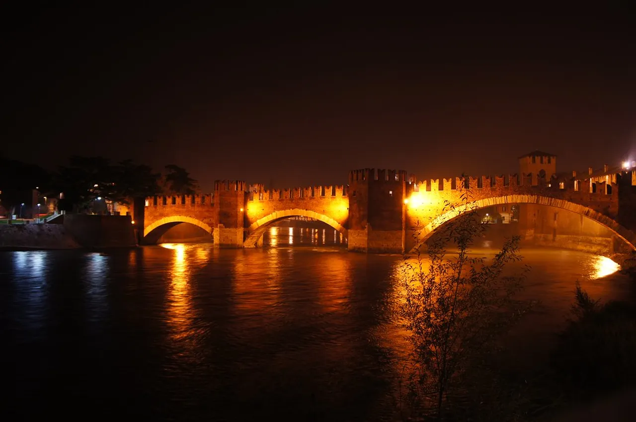 3. Exploring Piazza delle Erbe: The Heart of Verona