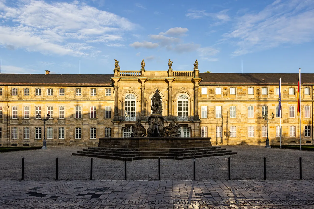 3. Wander Through the Court Gardens: A Peaceful Retreat