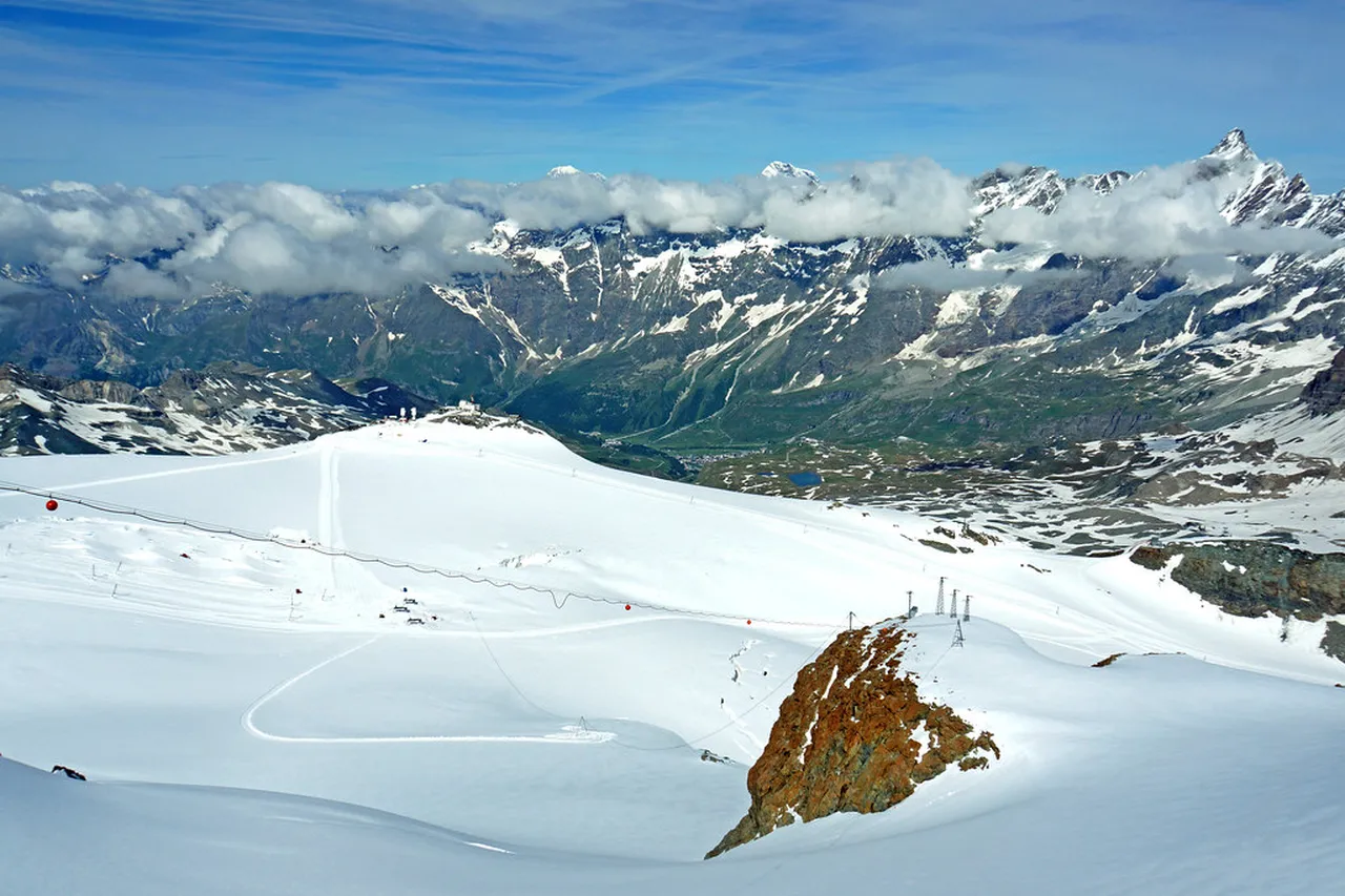 4. Mountain Biking: Exploring Zermatt’s Trails on Two Wheels