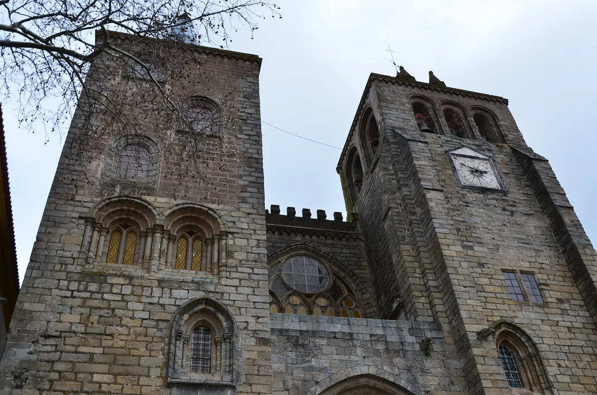 Late Morning: Évora Cathedral