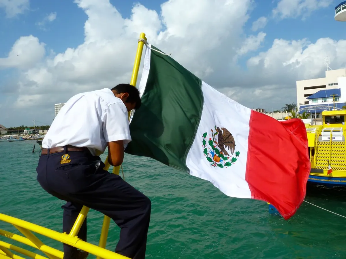 Morning: Ferry to Isla Mujeres