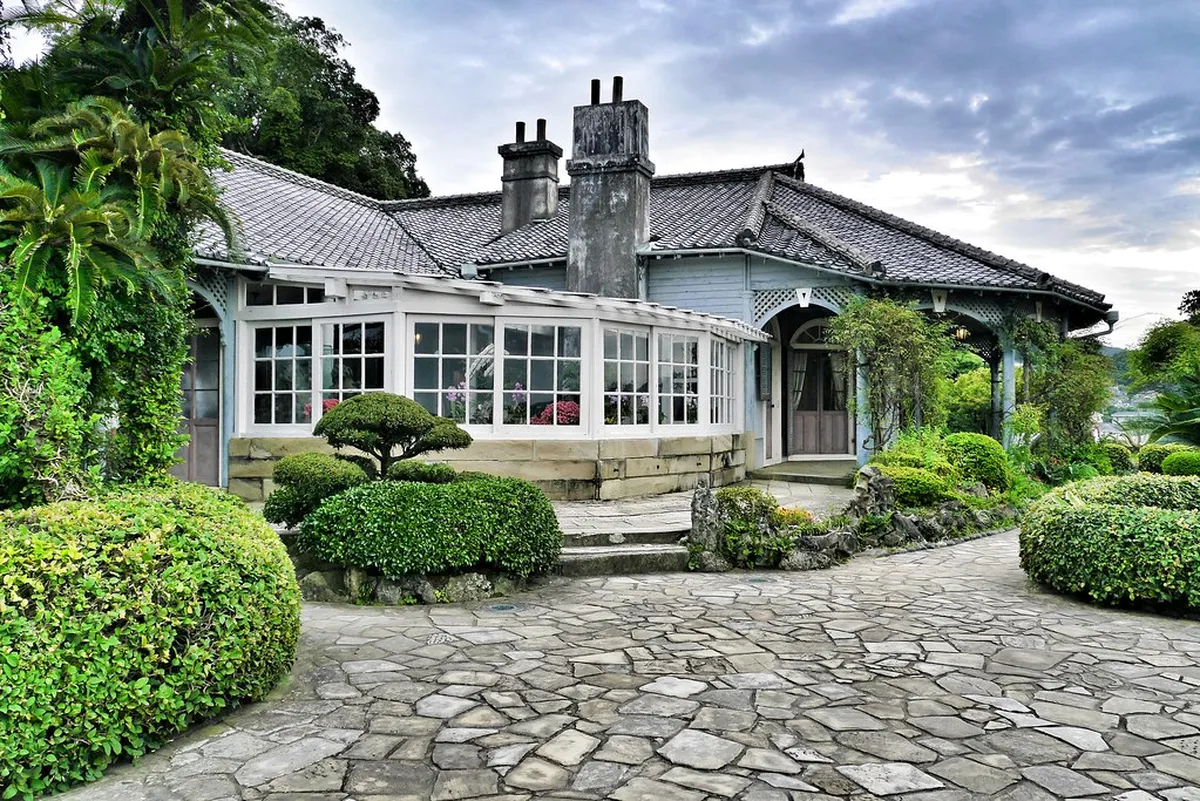Morning: Glover Garden