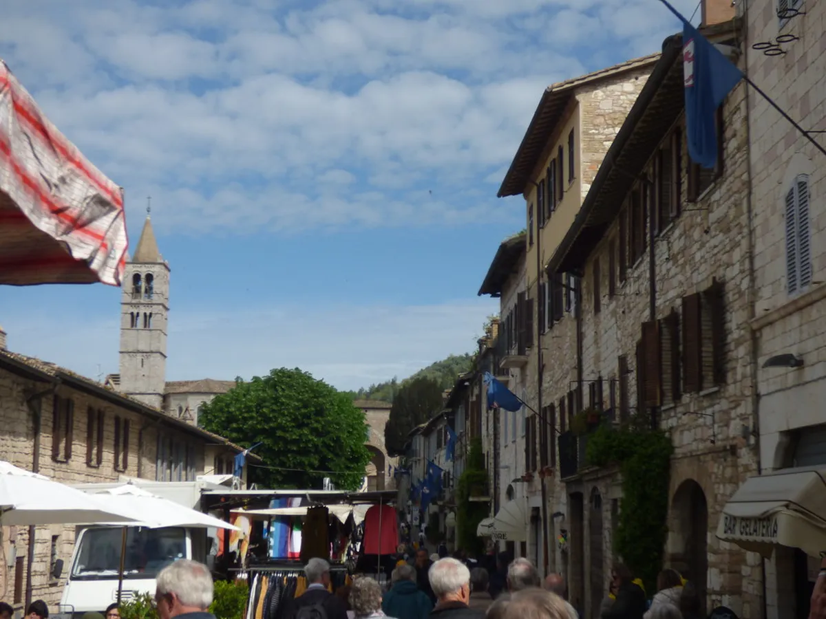 Morning: Local Markets