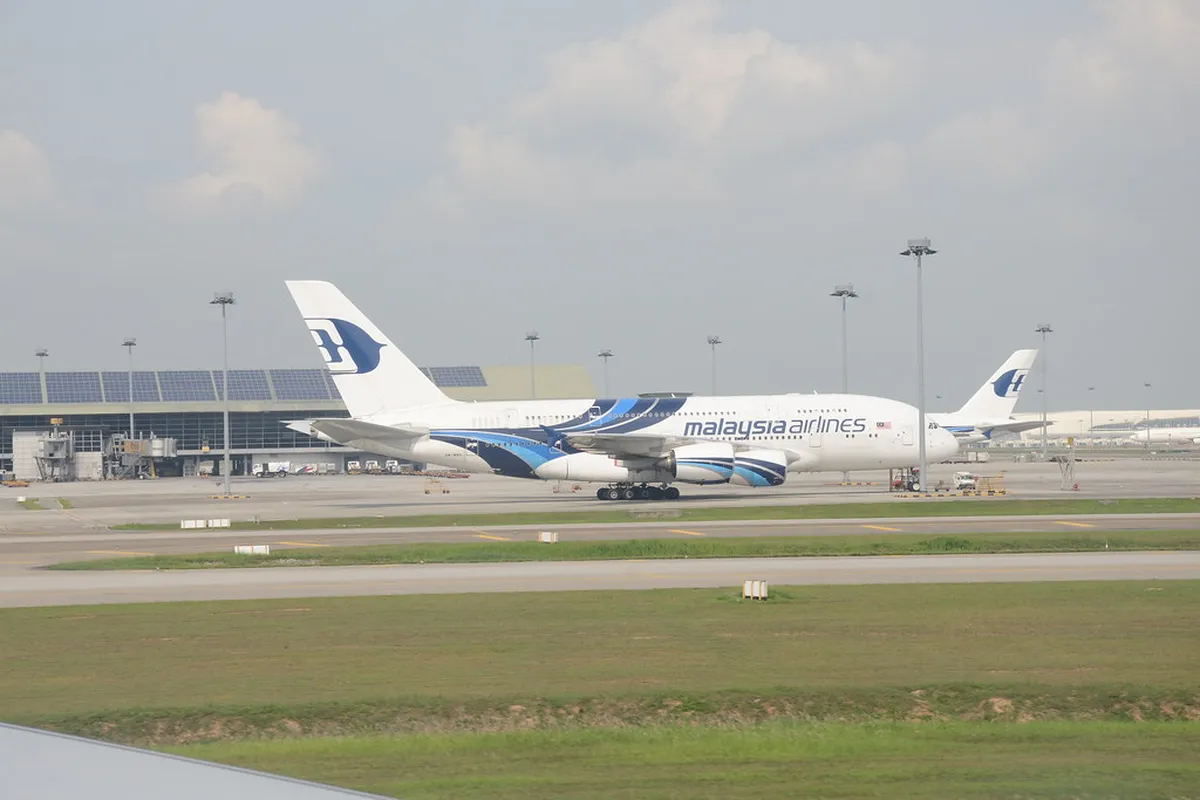 1. Dry Season: May to September