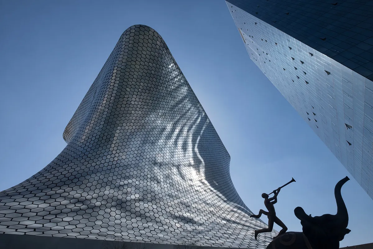Afternoon: Museo Soumaya