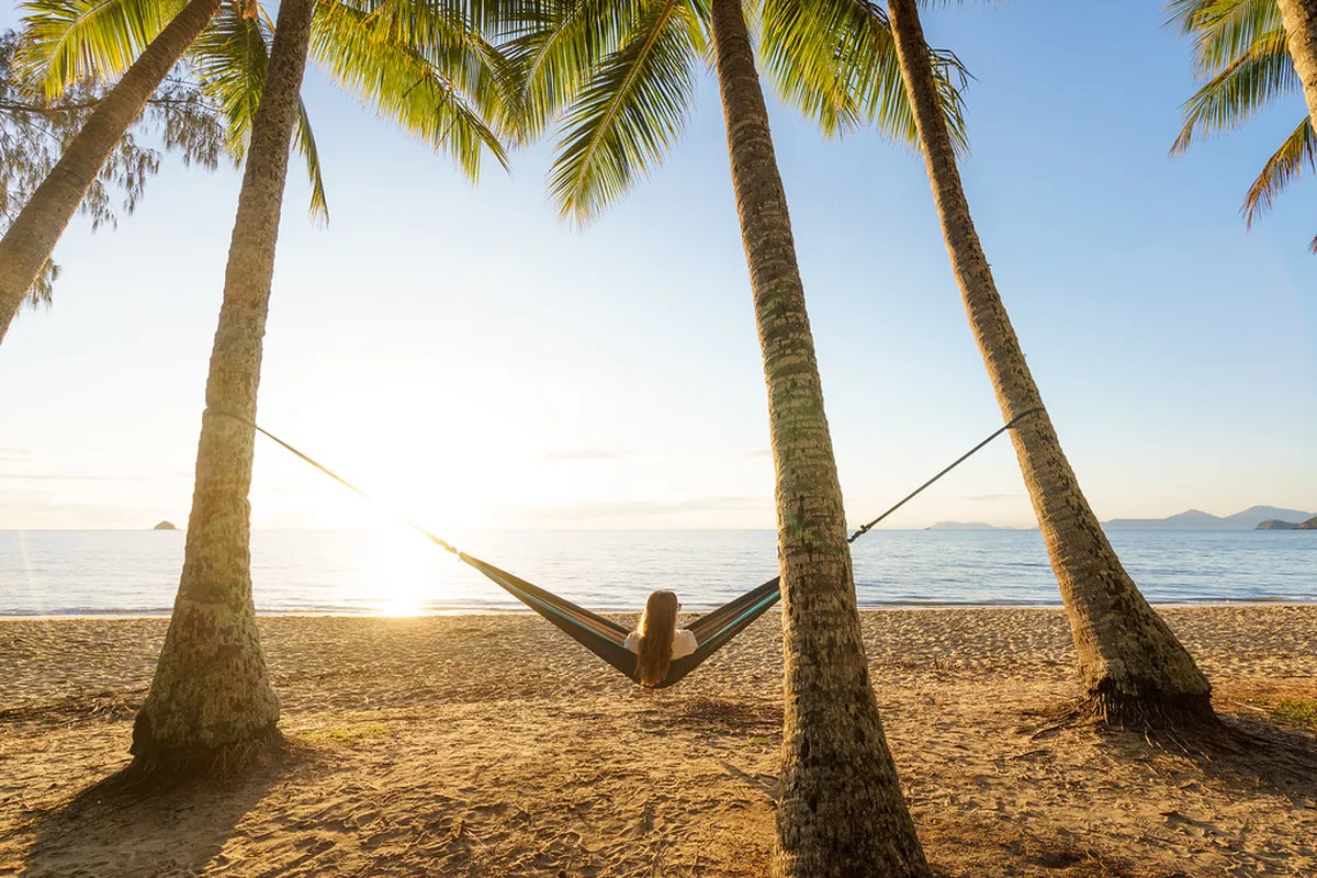 Afternoon: Palm Cove Relaxation