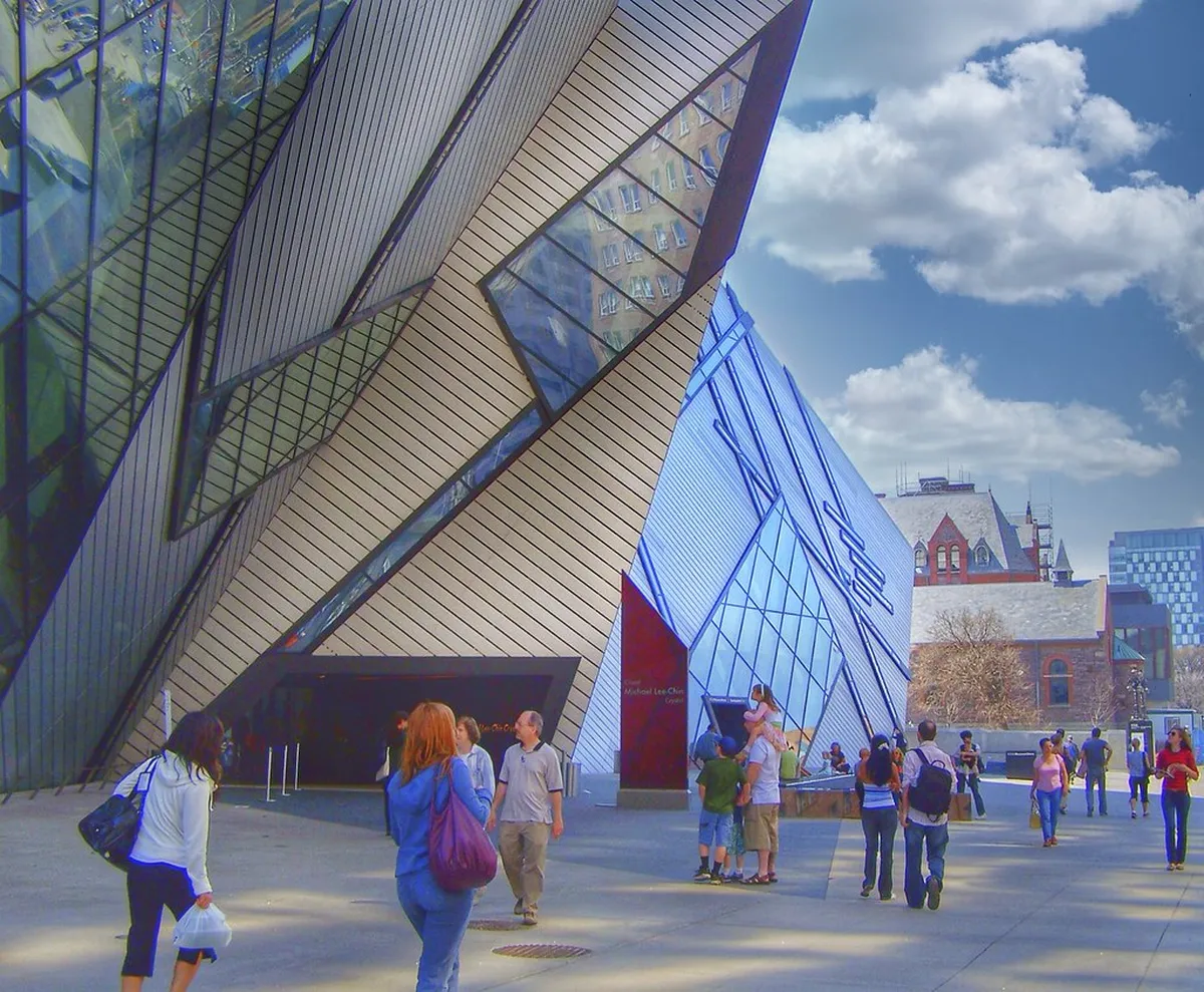 Late Morning: Royal Ontario Museum