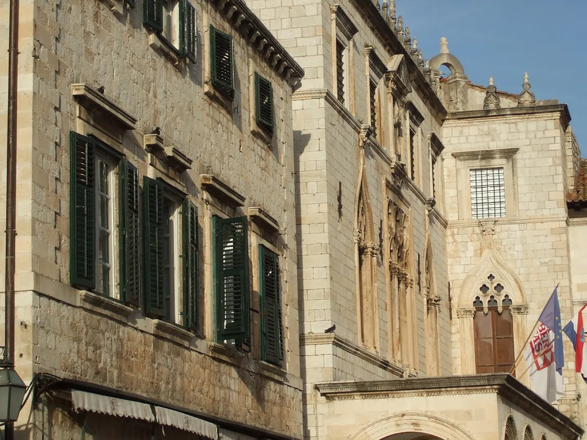 Midday: Sponza Palace