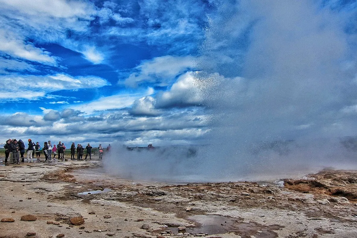 9:00 AM: Þingvellir National Park