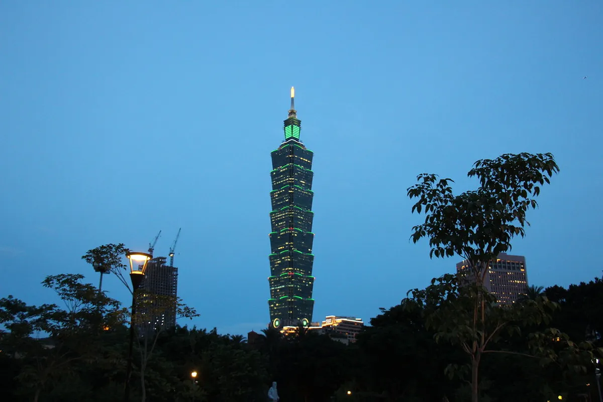Visiting Taipei 101